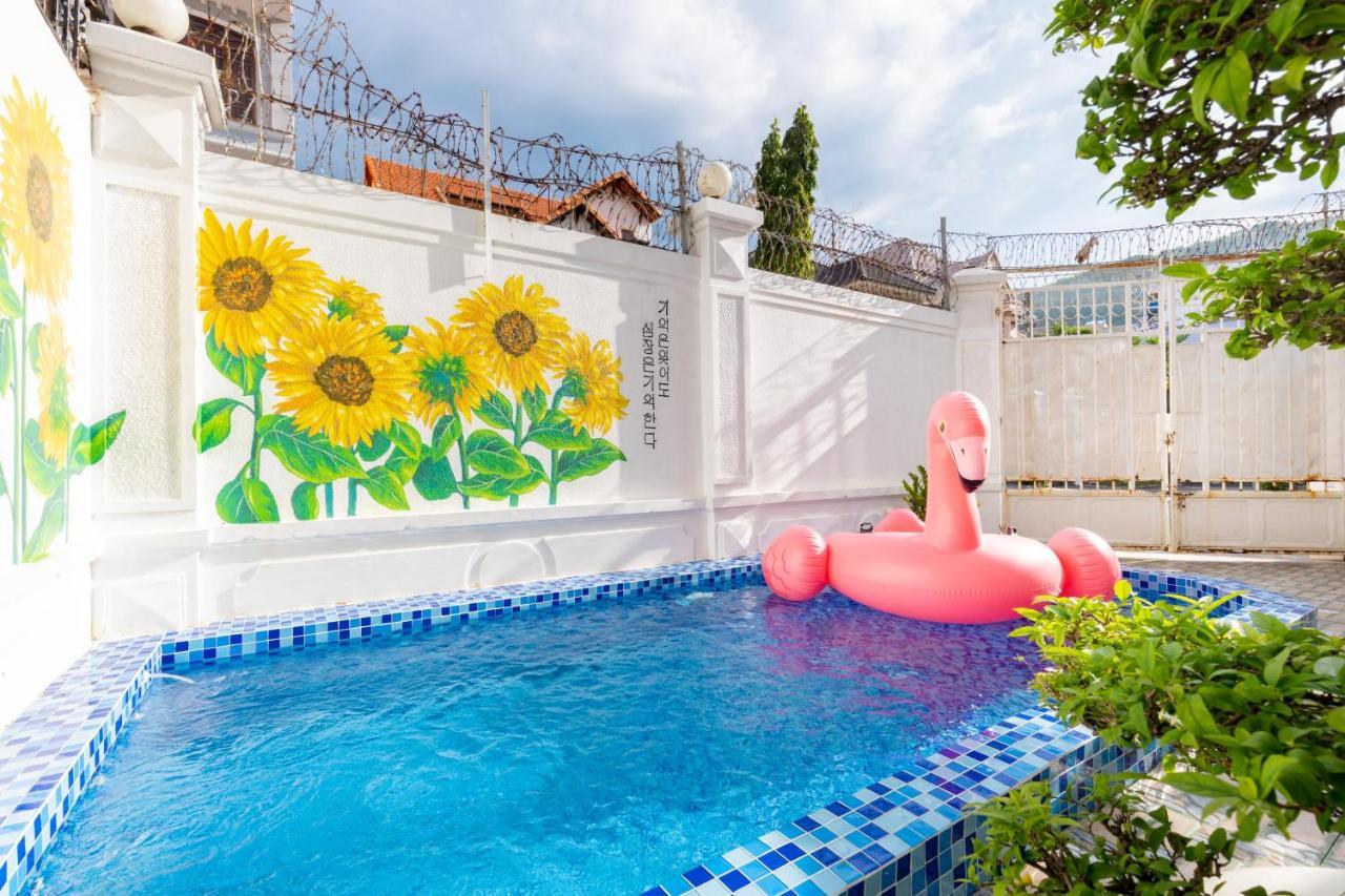 Palm Villa 3 - 5Bedrooms In Center Vungtau Vung Tau Luaran gambar